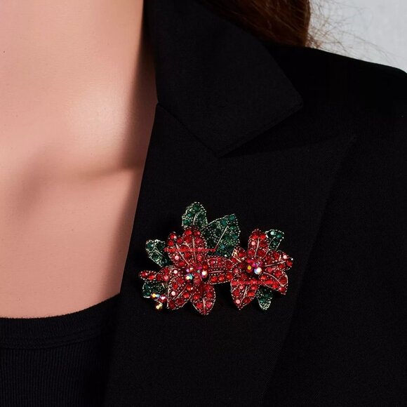 Handcrafted Rhinestone Poinsettias Christmas Brooch Pin ๐๐โฃ๏ธ - Picture 2 of 7